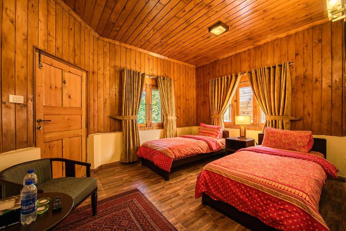 Hotel Arcadian Sprucewoods Shogran Exteriér fotografie